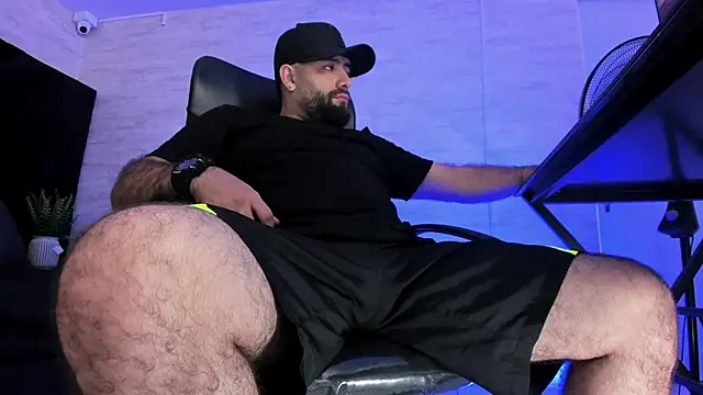 jhon bear03 online show from 06-02-26, 11:23