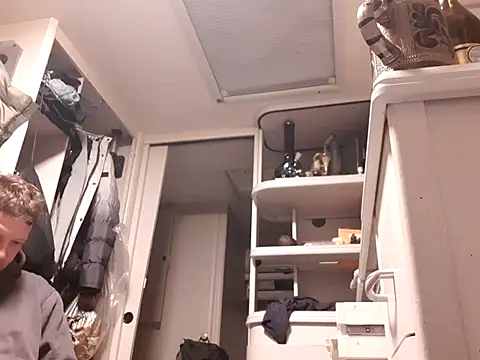 Ebinator666 online show from 12-10-24, 03:30