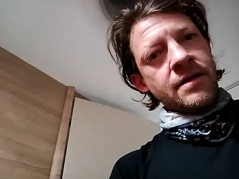 Ebinator666 online show from 10-19-25, 10:49