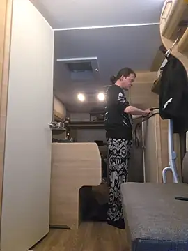 Ebinator666 online show from 04-08-26, 11:37