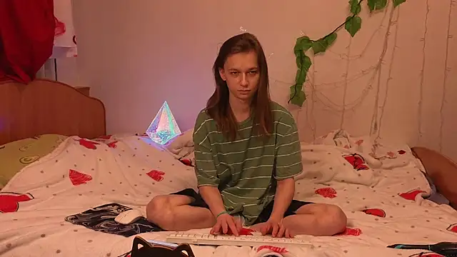 Frank Fraer online show from 03-12-26, 07:09