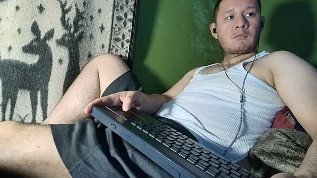 sweet cock28 online show from 04-18-26, 03:21