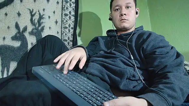 sweet cock28 online show from 05-27-26, 01:57