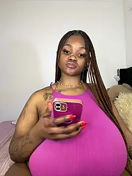 Yung-Missy online show from 06-30-26, 04:02