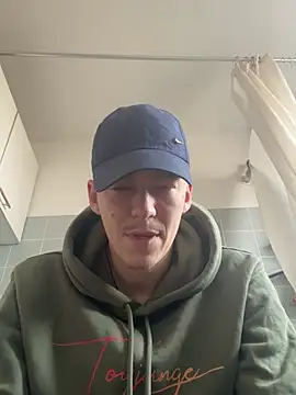 Toyjungee online show from 01-31-25, 11:46