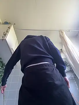 Snapshot of Toyjungee chatting on 05-02-26, 10:42 Toyjungee online show from 05-02-26, 10:42