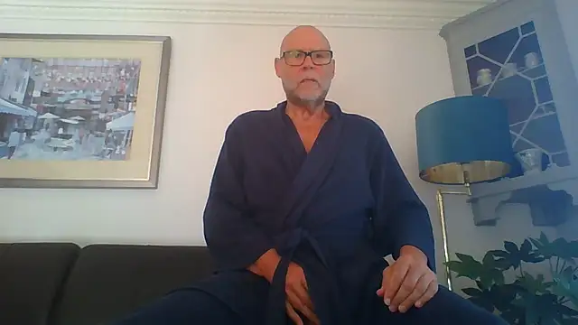 Snapshot of Tempted1973 chatting on 07-28-26, 08:43 Tempted1973 online show from 07-28-26, 08:43