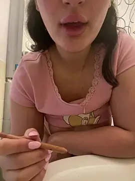 Sarahkhaalifa online show from 03-30-26, 08:59