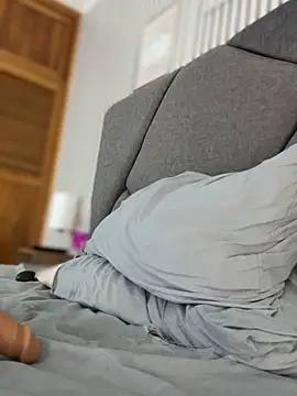 nicolette sweet  online show from 04-23-26, 12:23