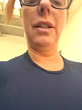 Susycachonda1 online show from 04-23-26, 07:52