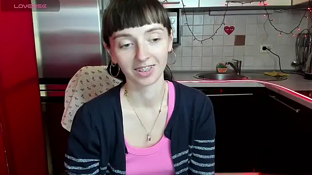 TayanaJons online show from 01-28-25, 10:56