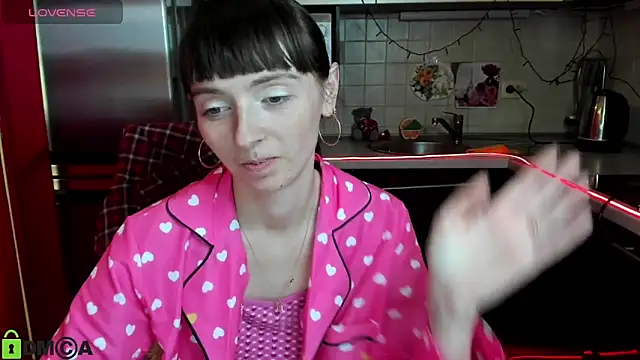 TayanaJons online show from 03-11-25, 10:51