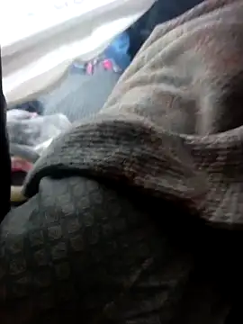 Freezing Duck online show from 04-23-26, 04:14