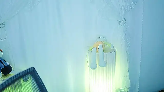 Judy520 online show from 03-04-25, 02:49