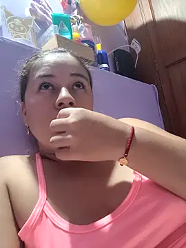 selena gomez2 online show from 10-19-25, 02:23