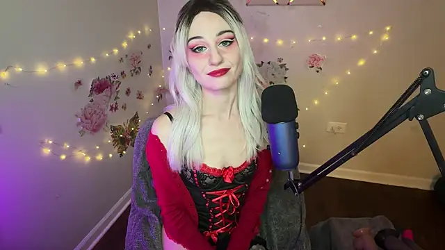 Starr1123 online show from 04-04-26, 03:38