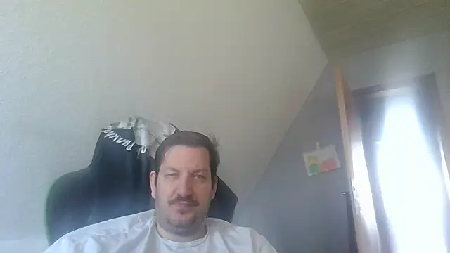 Snapshot of Golffahrer1982 chatting on 02-20-26, 11:32 Golffahrer1982 online show from 02-20-26, 11:32