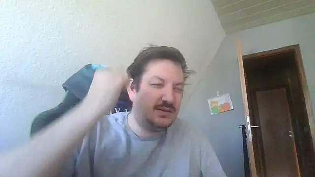 Snapshot of Golffahrer1982 chatting on 03-02-26, 08:32 Golffahrer1982 online show from 03-02-26, 08:32