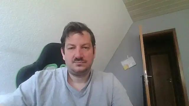 Golffahrer1982 online show from 06-15-26, 09:44