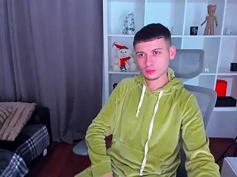 andboyfor6 online show from 12-16-25, 08:52