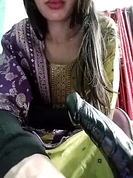 Noor Darliing online show from 12-13-25, 08:04