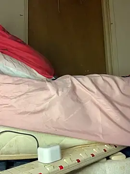 Snapshot of Sissynipple69 chatting on 02-20-26, 06:26 Sissynipple69 online show from 02-20-26, 06:26