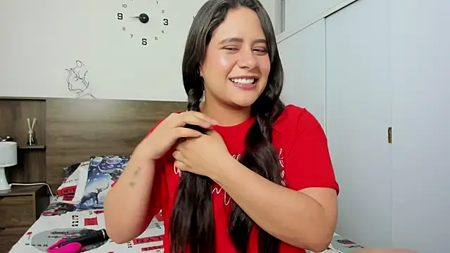 emily adams01 online show from 04-21-26, 10:45