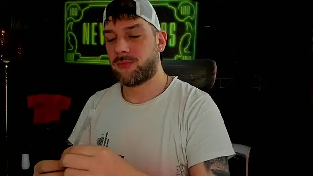 LexXHardy online show from 02-20-25, 10:05