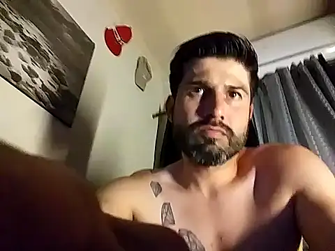 Snapshot of hotraillX chatting on 03-23-25, 06:26 hotraillX online show from 03-23-25, 06:26