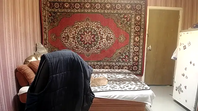 Kathlyn  Heath online show from 10-24-25, 04:03