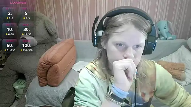 Kathlyn  Heath online show from 05-18-26, 05:41