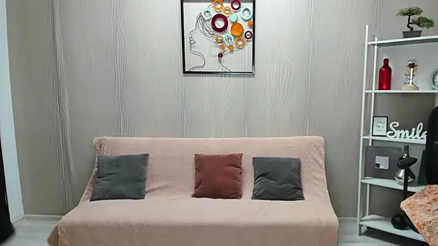 Cassandra Hotty online show from 01-16-26, 04:16