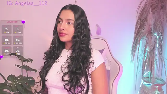 Snapshot of Anngel_1 chatting on 03-08-25, 11:39 Anngel 1 online show from 03-08-25, 11:39