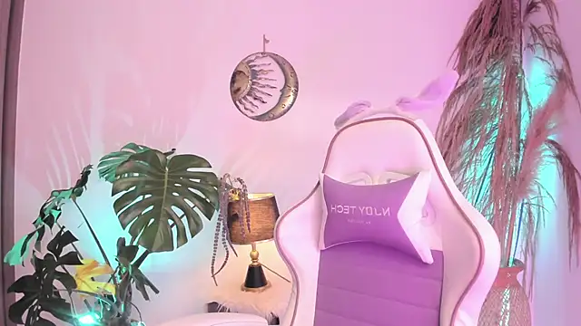 Snapshot of Anngel_1 chatting on 09-09-25, 03:11 Anngel 1 online show from 09-09-25, 03:11