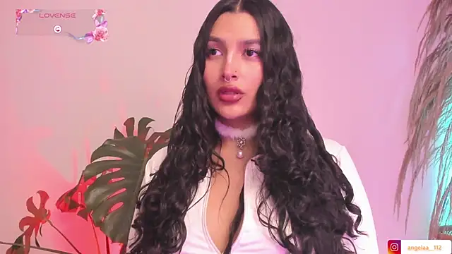 Snapshot of Anngel_1 chatting on 11-20-25, 03:45 Anngel 1 online show from 11-20-25, 03:45