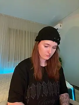  Chlo  e online show from 02-03-25, 02:14