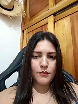 Mia Hampton online show from 09-19-25, 07:03