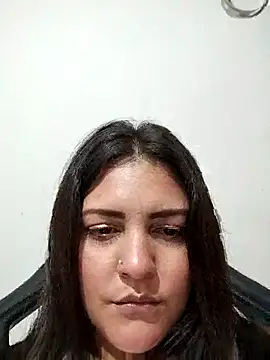 Mia Hampton online show from 12-19-25, 11:12