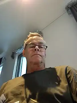 DarrenSullivanSlut online show from 12-04-24, 10:13