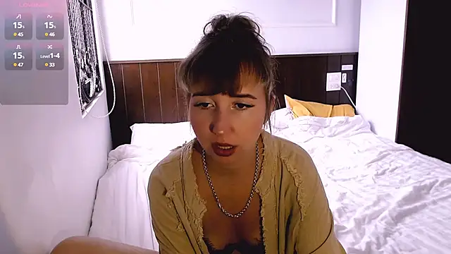 Snapshot of Cosmo_Riri chatting on 02-27-25, 06:40 Cosmo Riri online show from 02-27-25, 06:40