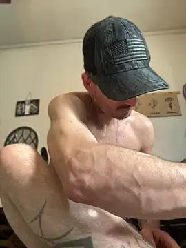 Snapshot of KBONE36 chatting on 04-24-26, 12:51 KBONE36 online show from 04-24-26, 12:51