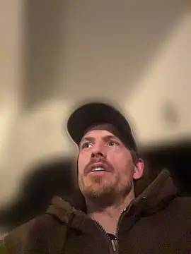 Snapshot of KBONE36 chatting on 05-11-26, 03:23 KBONE36 online show from 05-11-26, 03:23