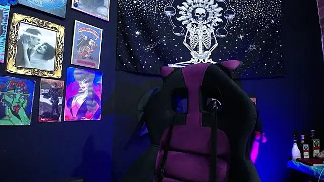 Yourmadame P online show from 01-07-25, 09:03