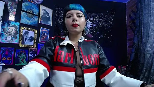 Yourmadame P online show from 02-06-25, 06:46