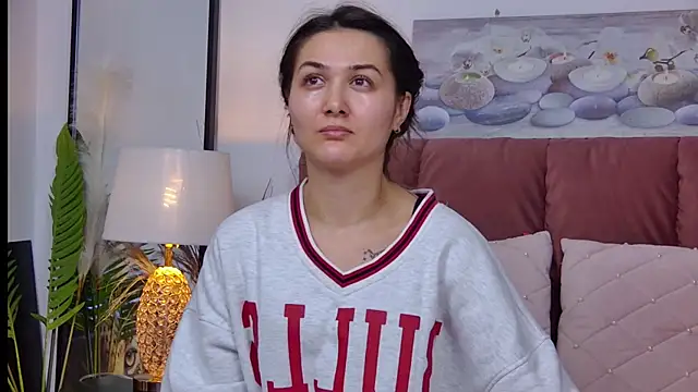 Snapshot of NicolLopeze chatting on 01-25-25, 05:08 NicolLopeze online show from 01-25-25, 05:08