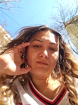 Snapshot of NicolLopeze chatting on 03-10-25, 11:32 NicolLopeze online show from 03-10-25, 11:32