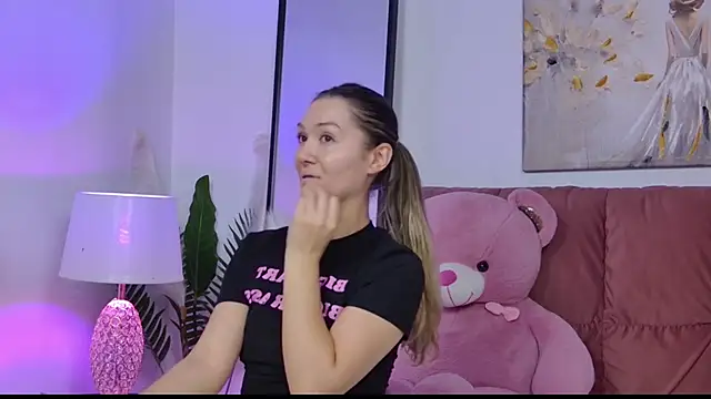 NicolLopeze online show from 11-23-25, 04:29