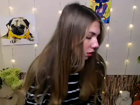 Snapshot of Sport_Tall_Doll chatting on 12-02-24, 06:52 Sport Tall Doll online show from 12-02-24, 06:52