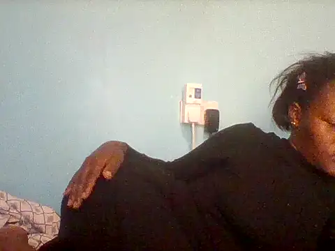 Snapshot of Eminent_Ride chatting on 05-09-26, 10:42 Eminent Ride online show from 05-09-26, 10:42
