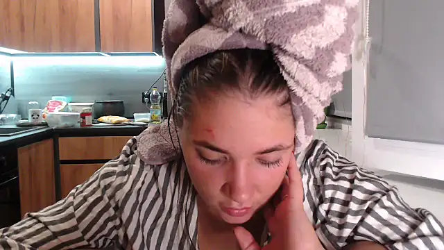 delightful sofi online show from 09-19-25, 06:52